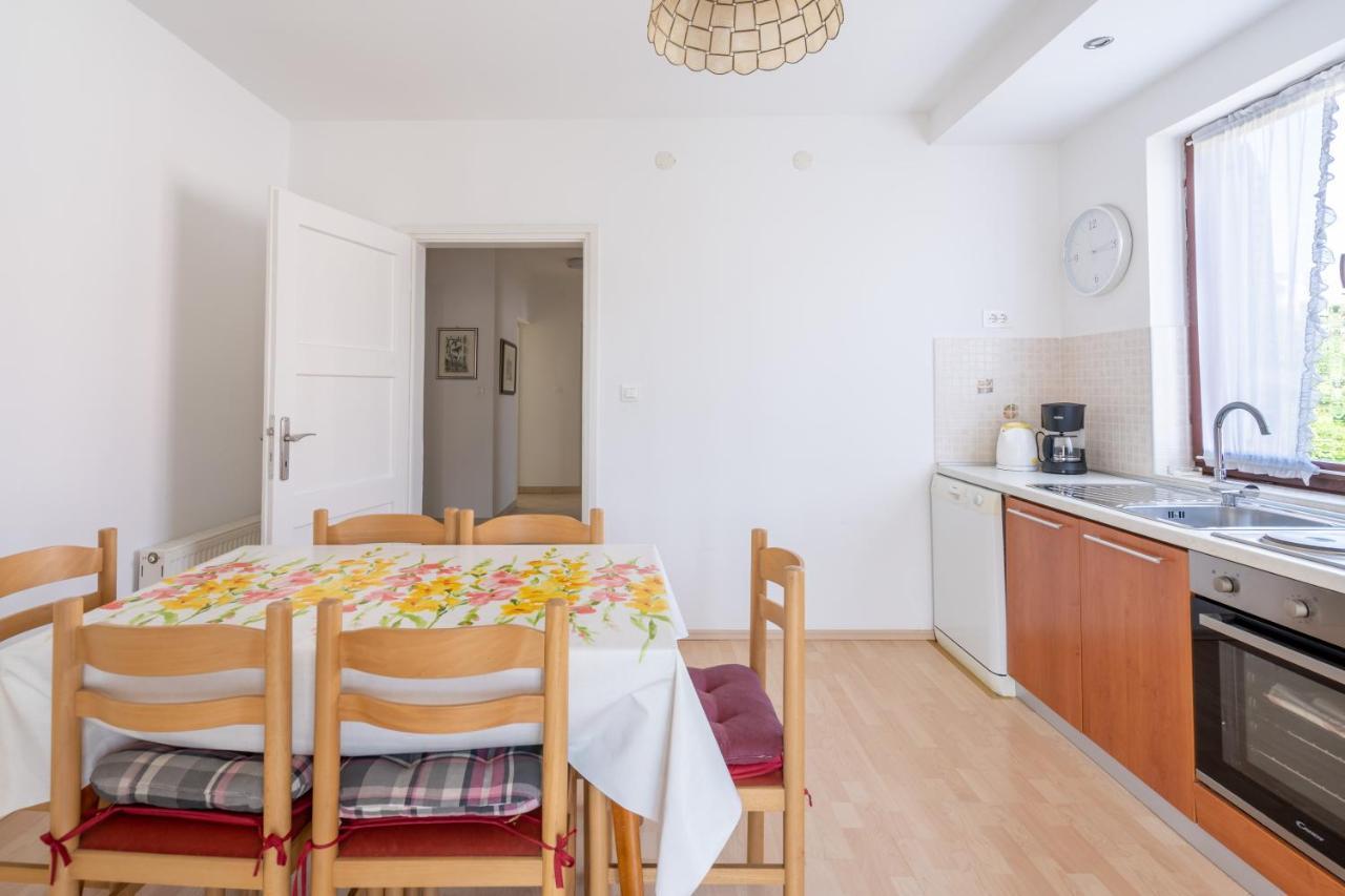 Apartmani&Soba Mimi Rovinj Luaran gambar