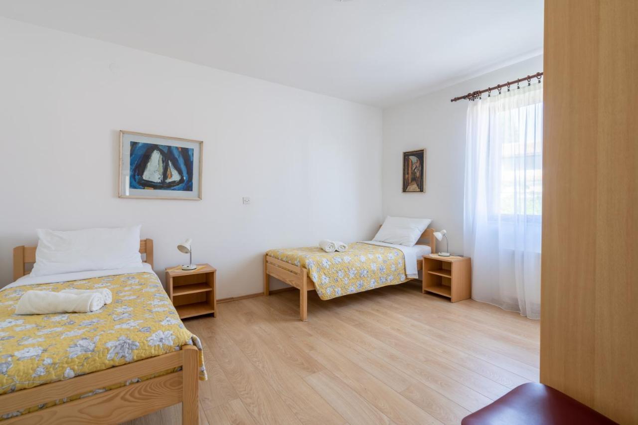 Apartmani&Soba Mimi Rovinj Luaran gambar