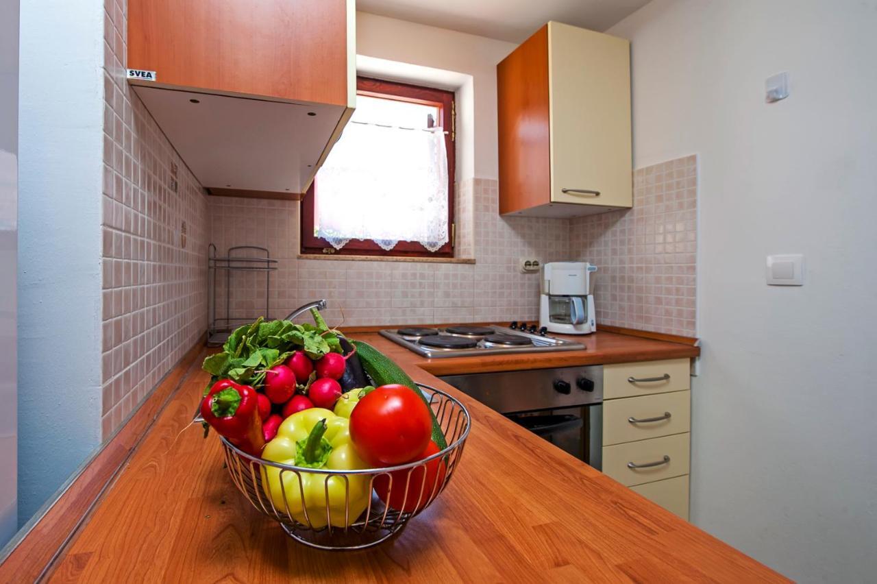 Apartmani&Soba Mimi Rovinj Luaran gambar