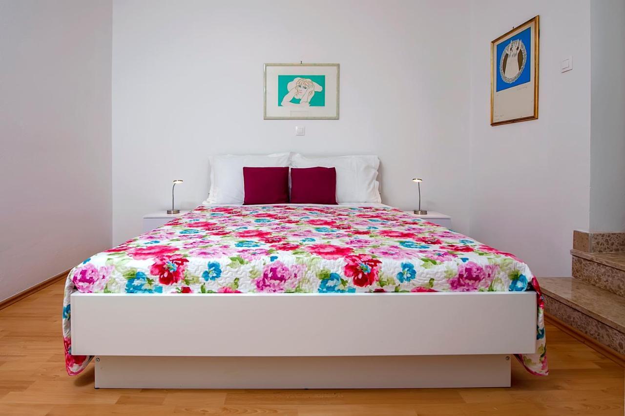 Apartmani&Soba Mimi Rovinj Luaran gambar