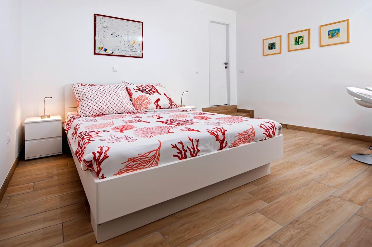 Apartmani&Soba Mimi Rovinj Luaran gambar