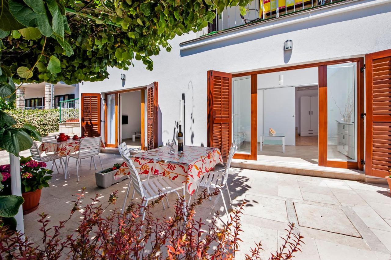 Apartmani&Soba Mimi Rovinj Luaran gambar