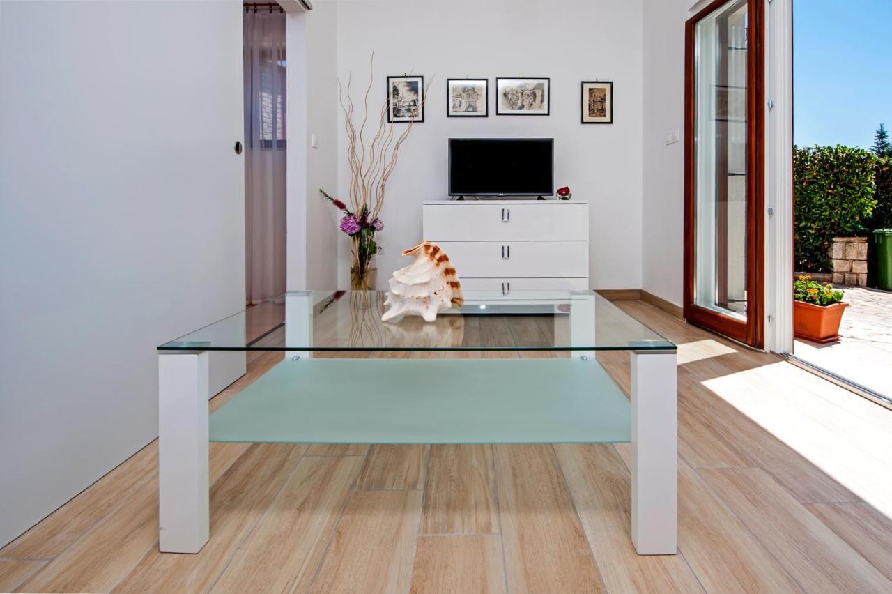 Apartmani&Soba Mimi Rovinj Luaran gambar